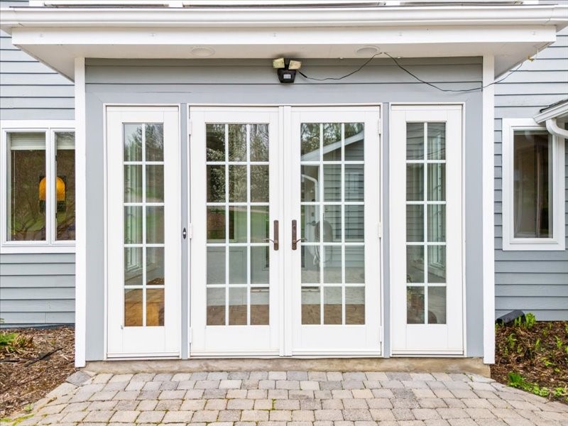 425 Brook Avenue, Vestal, New York image 8