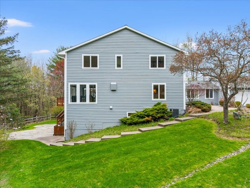 425 Brook Avenue, Vestal, New York image 48