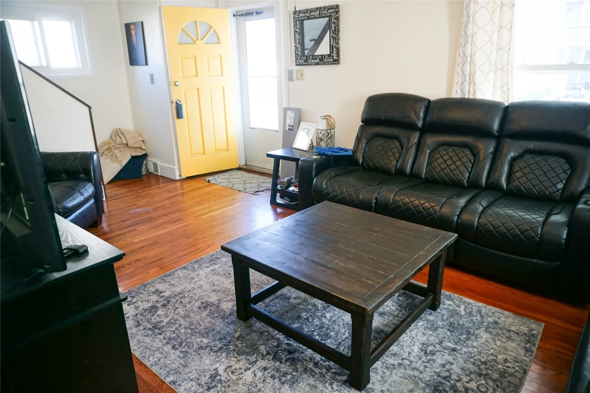 77 Hill Avenue, Johnson City, New York image 4