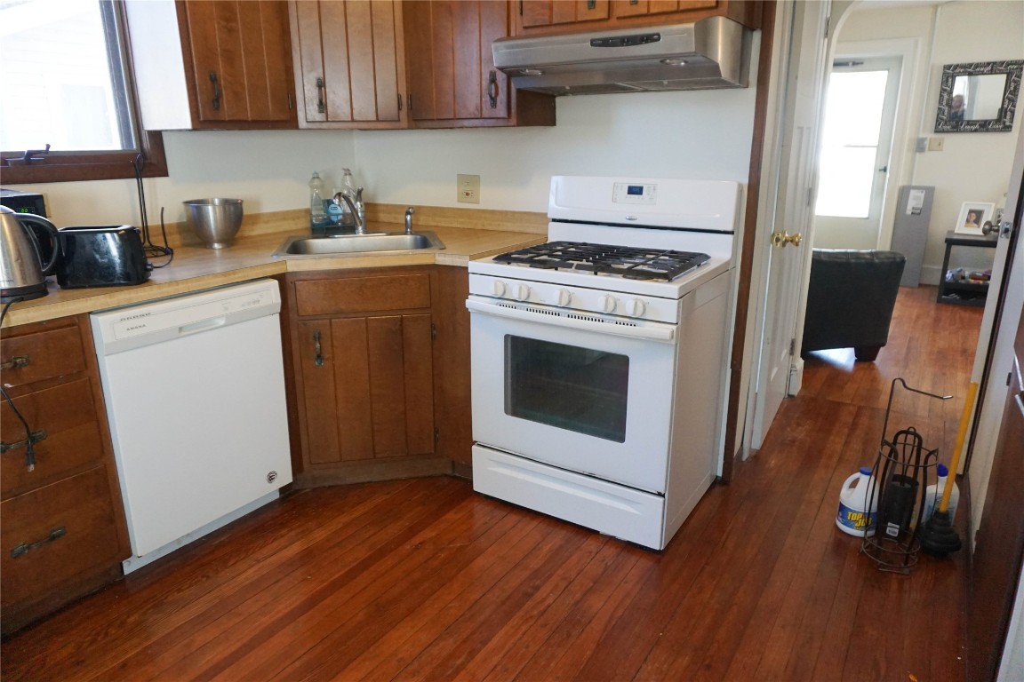 77 Hill Avenue, Johnson City, New York image 7