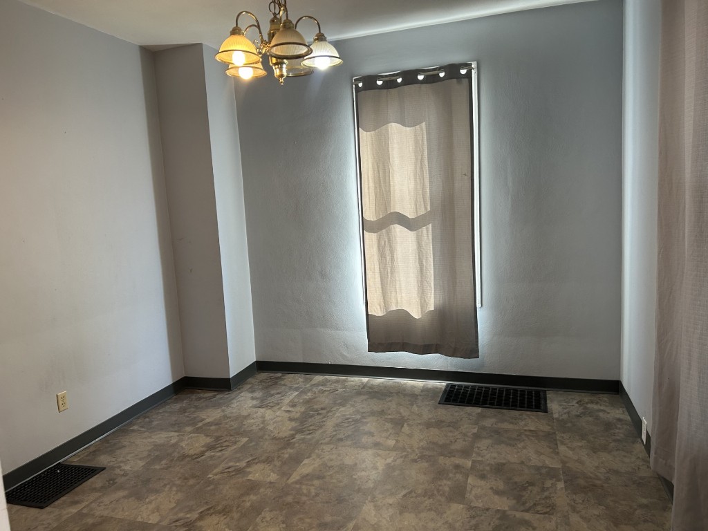 3 S Loder Avenue, Endicott, New York image 6