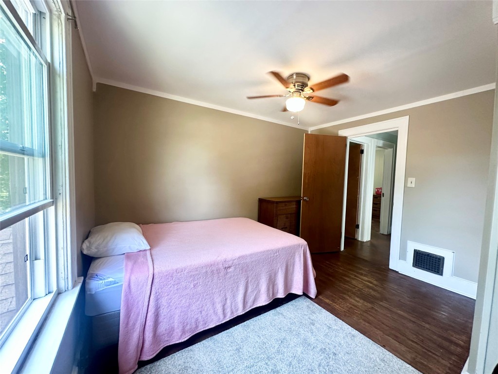40 Haynes Avenue, Johnson City, New York image 12