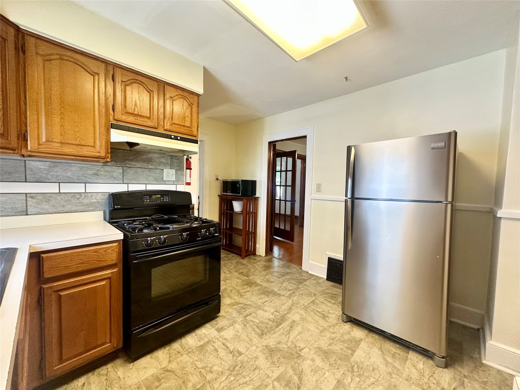 40 Haynes Avenue, Johnson City, New York image 10