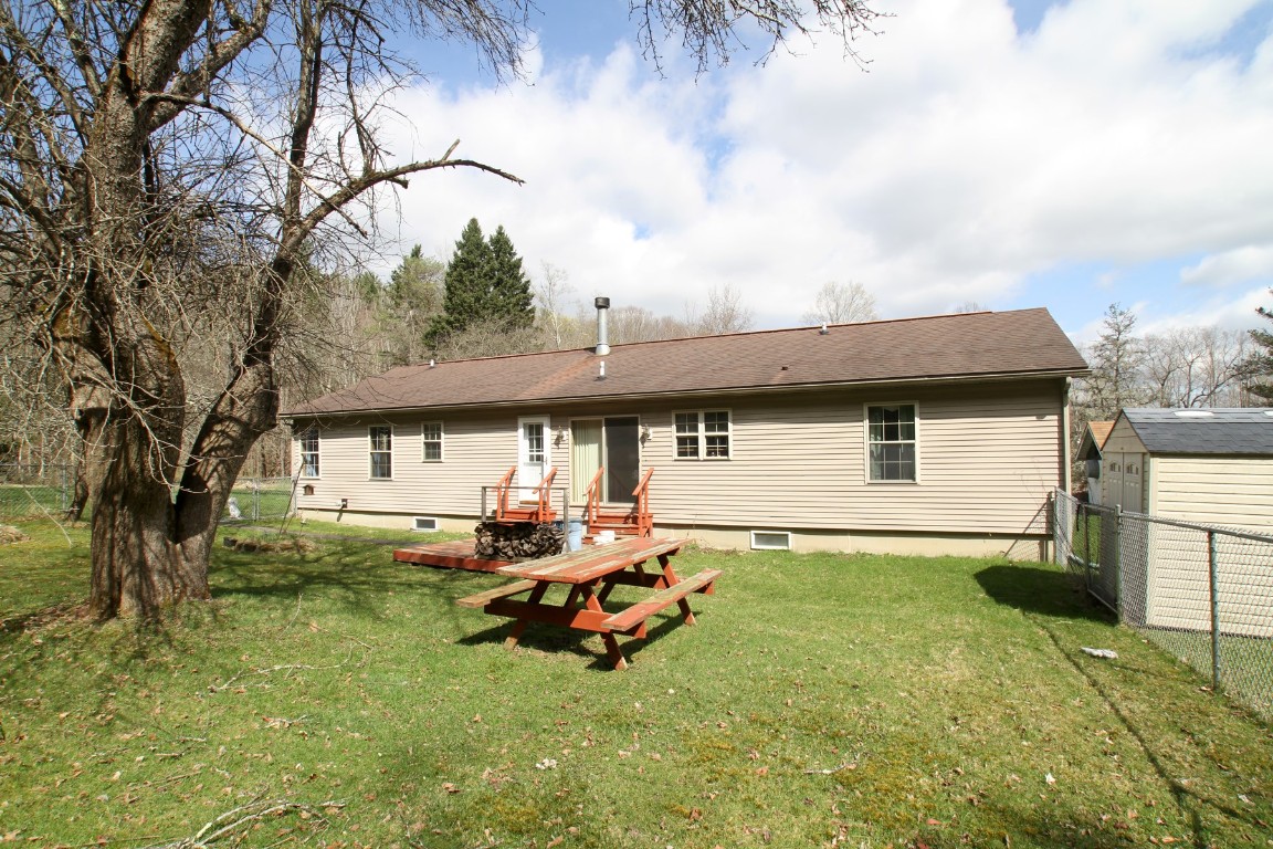 440 Costley Road, Vestal, New York image 46