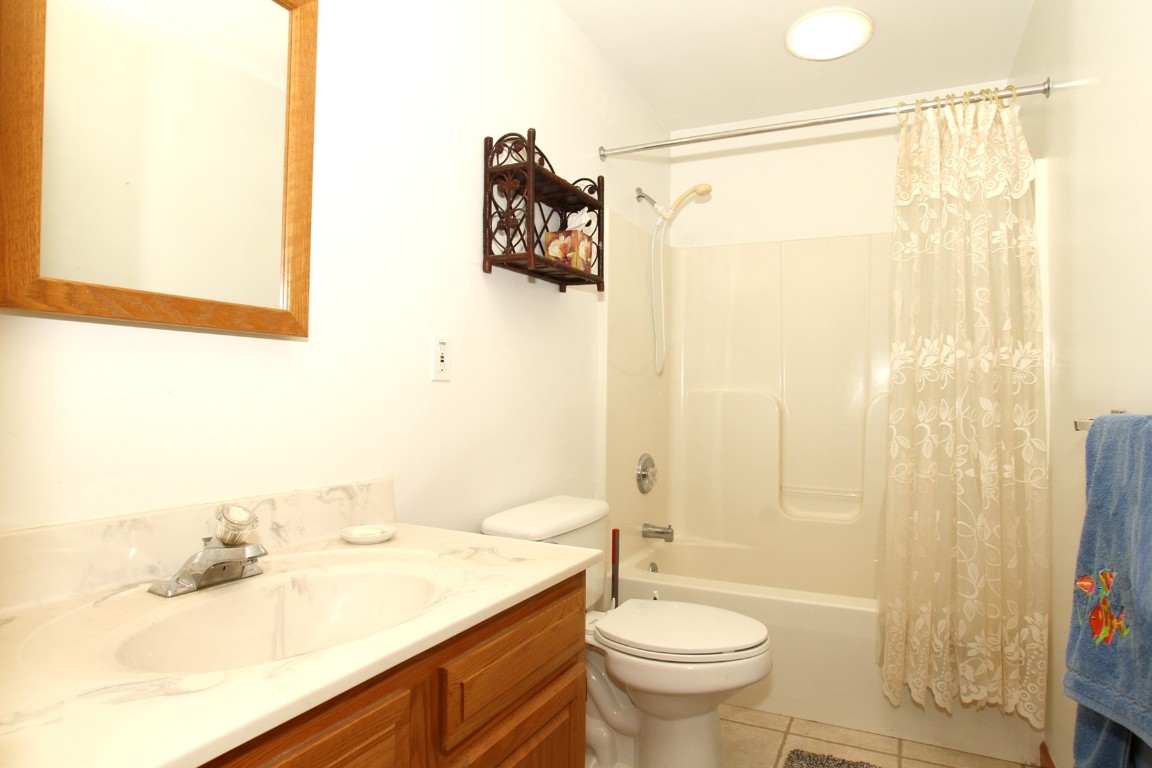 440 Costley Road, Vestal, New York image 19