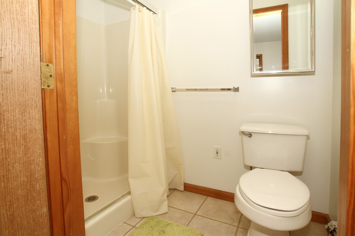 440 Costley Road, Vestal, New York image 16