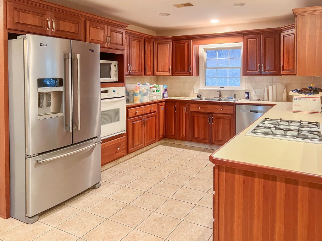 153 Glenmary Drive, Owego, New York image 5