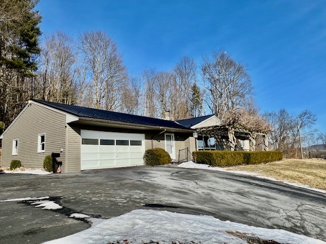 153 Glenmary Drive, Owego, New York image 1