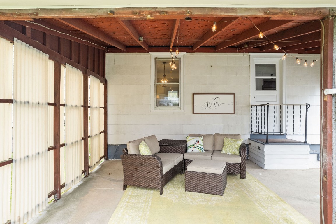 111 W Wendell Street, Endicott, New York image 35