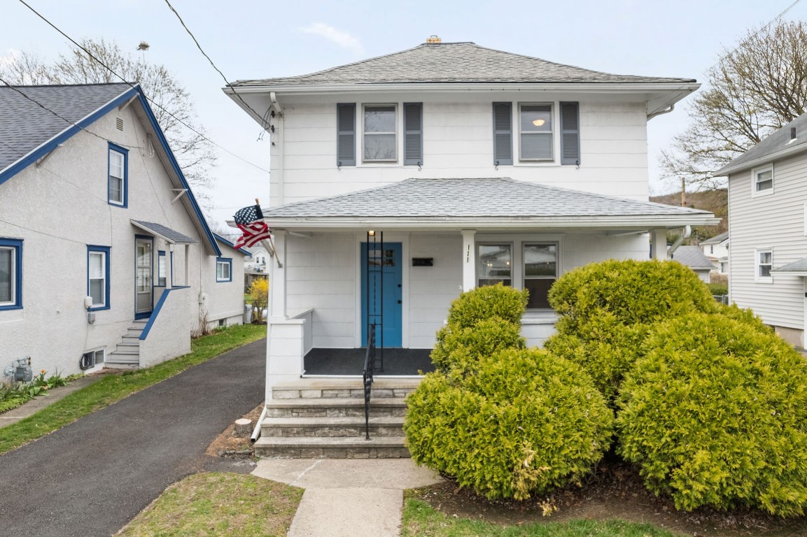111 W Wendell Street, Endicott, New York image 2