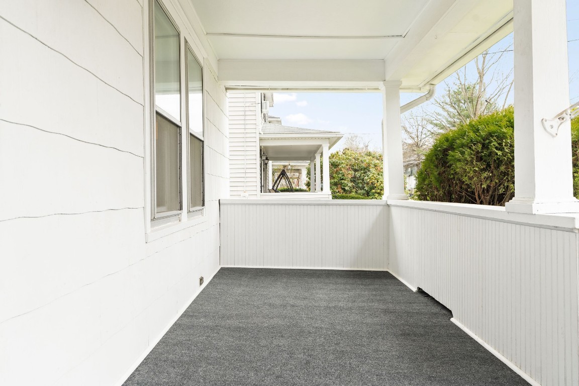 111 W Wendell Street, Endicott, New York image 33