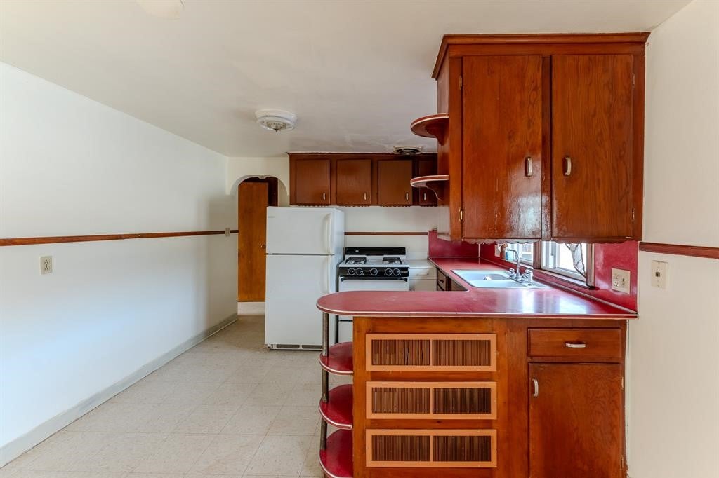 302 N Nanticoke Apt 3