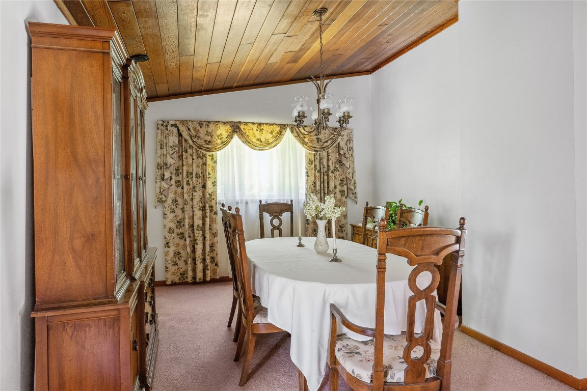 233 Juneberry Road, Vestal, New York image 5