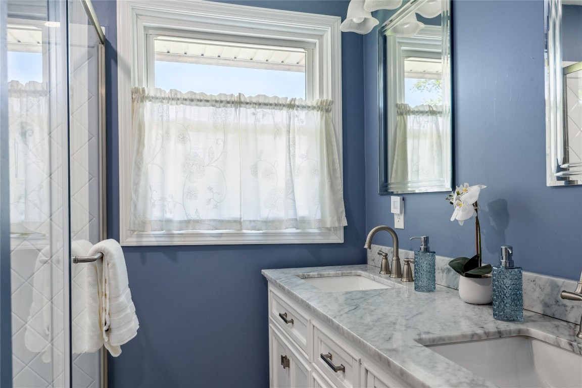 233 Juneberry Road, Vestal, New York image 20