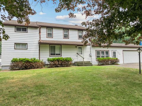 Homes For Sale - 313 Norris Avenue<br/> Broome County, Vestal, NY 13850