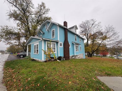 Multifamily For Sale - 49 Hooper Road<br/> Endicott, NY 13760