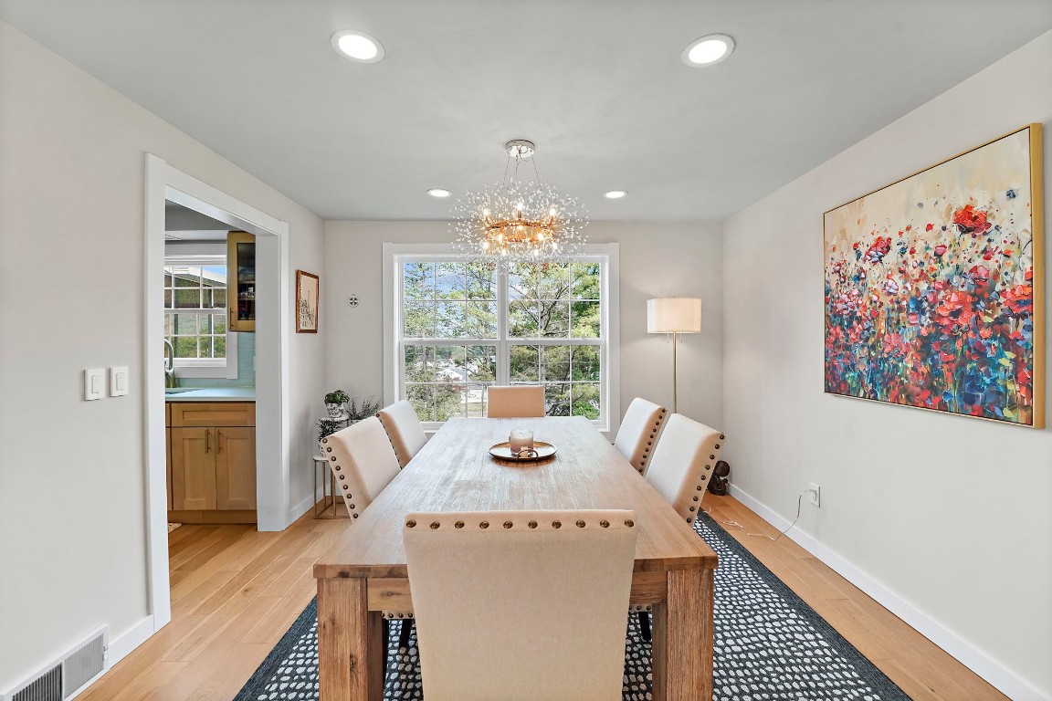 4805 Marshall Drive E