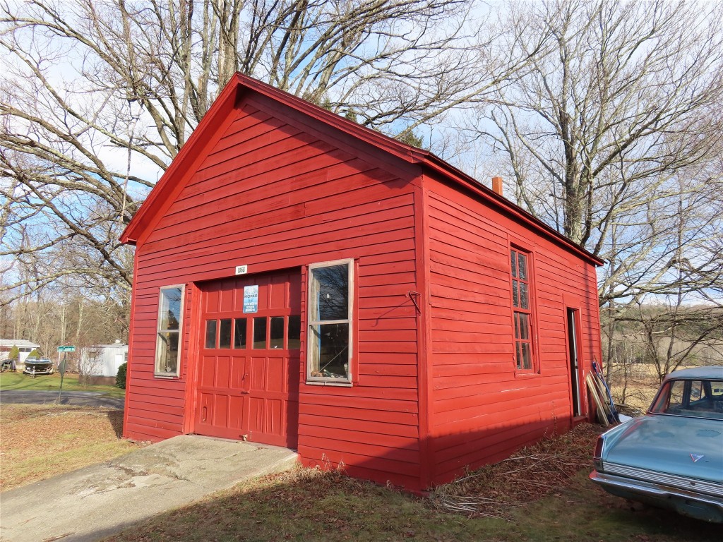 1068 County Road 2, Greene, New York image 9