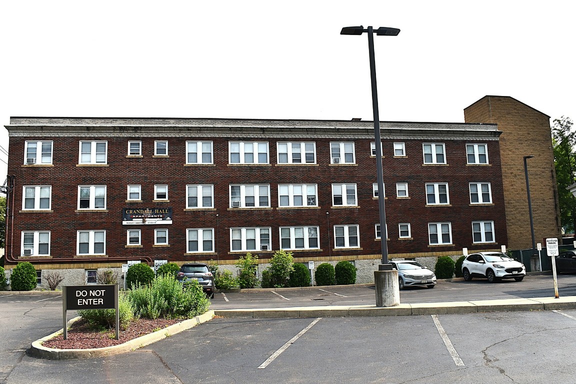 2 Crandall Street