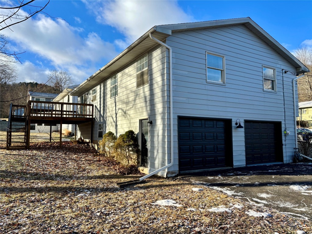 205 Warren Street, Vestal, New York image 25