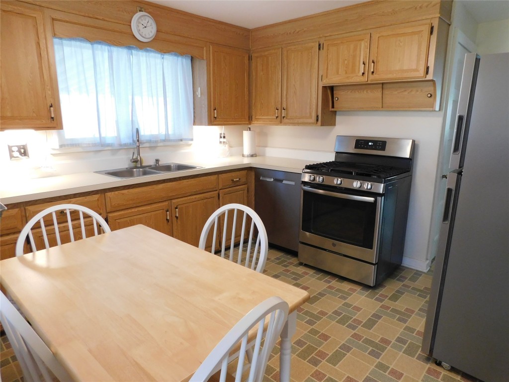 3 Riverview Avenue, Binghamton, New York image 8