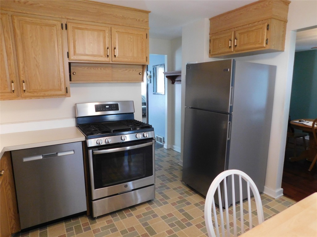 3 Riverview Avenue, Binghamton, New York image 9