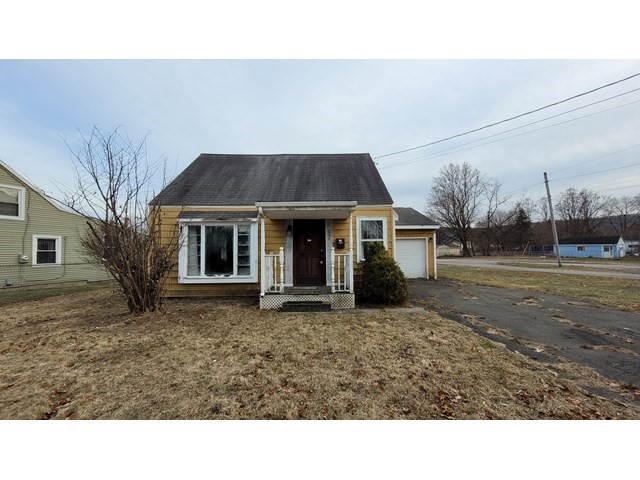 239 Robert St, Elmira, New York image 1