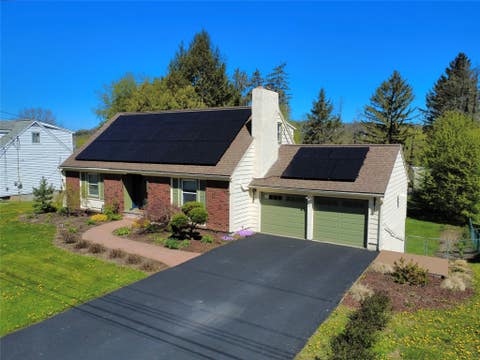 Homes For Sale - 7 Brookside Avenue<br/> Tioga County, Apalachin, NY 13732