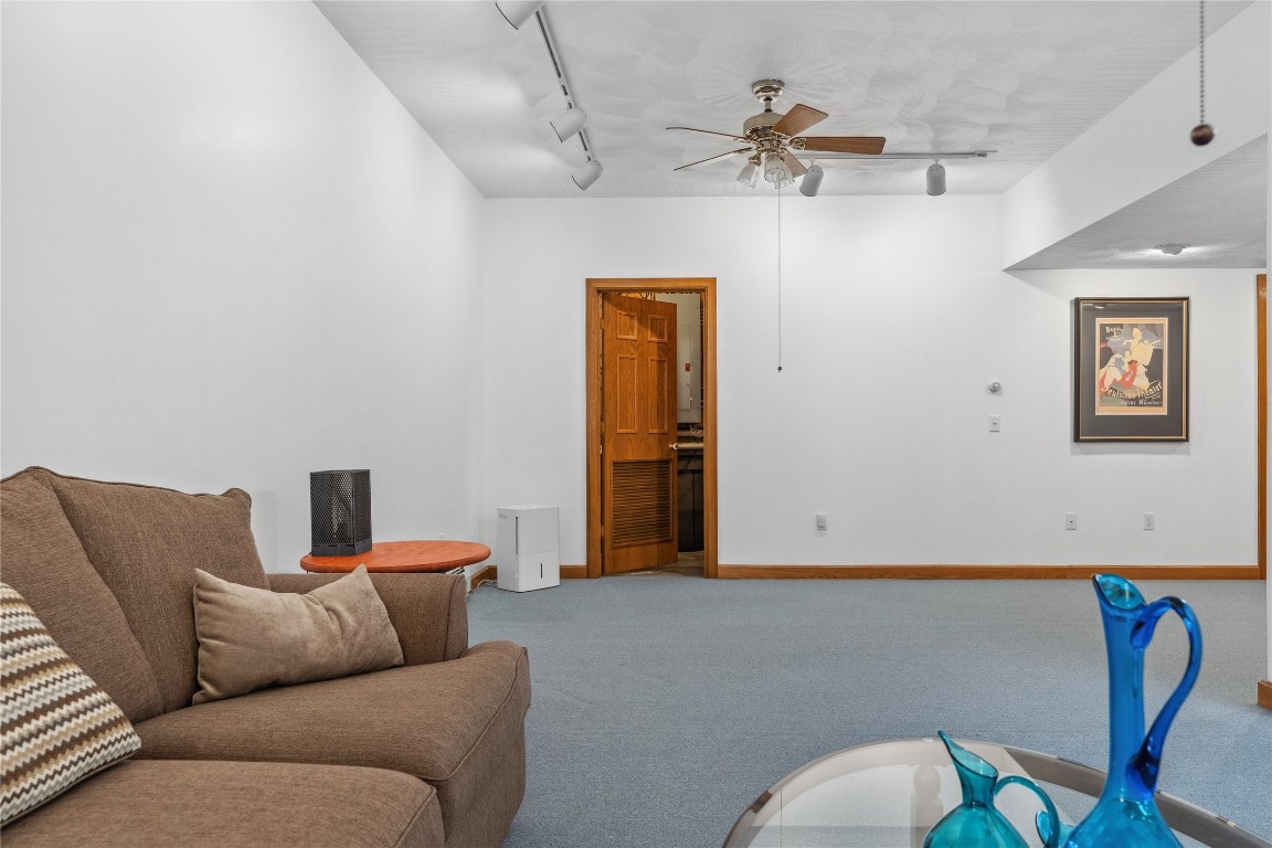 1205 Hartwick Lane, Vestal, New York image 36