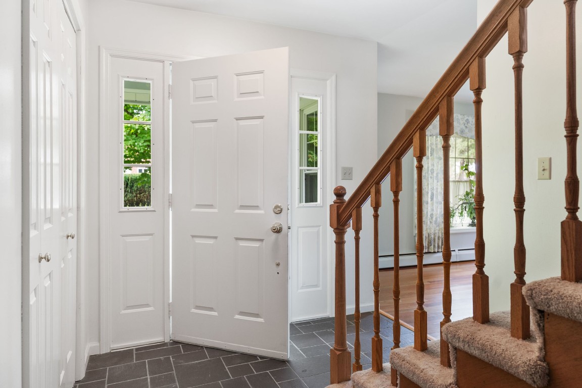 102 Tracy Road
