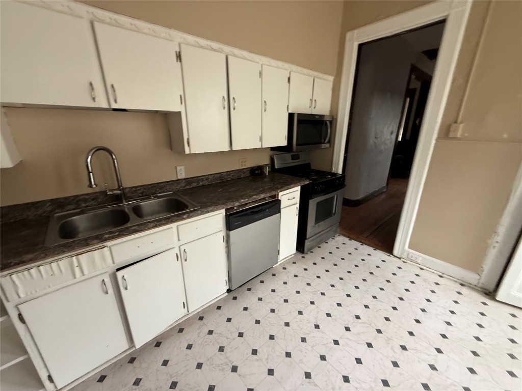20 Edwards Street, Binghamton, New York image 10
