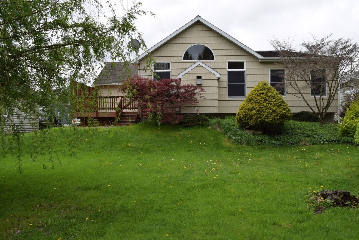 172 N Harrison Street, Johnson City, New York image 5