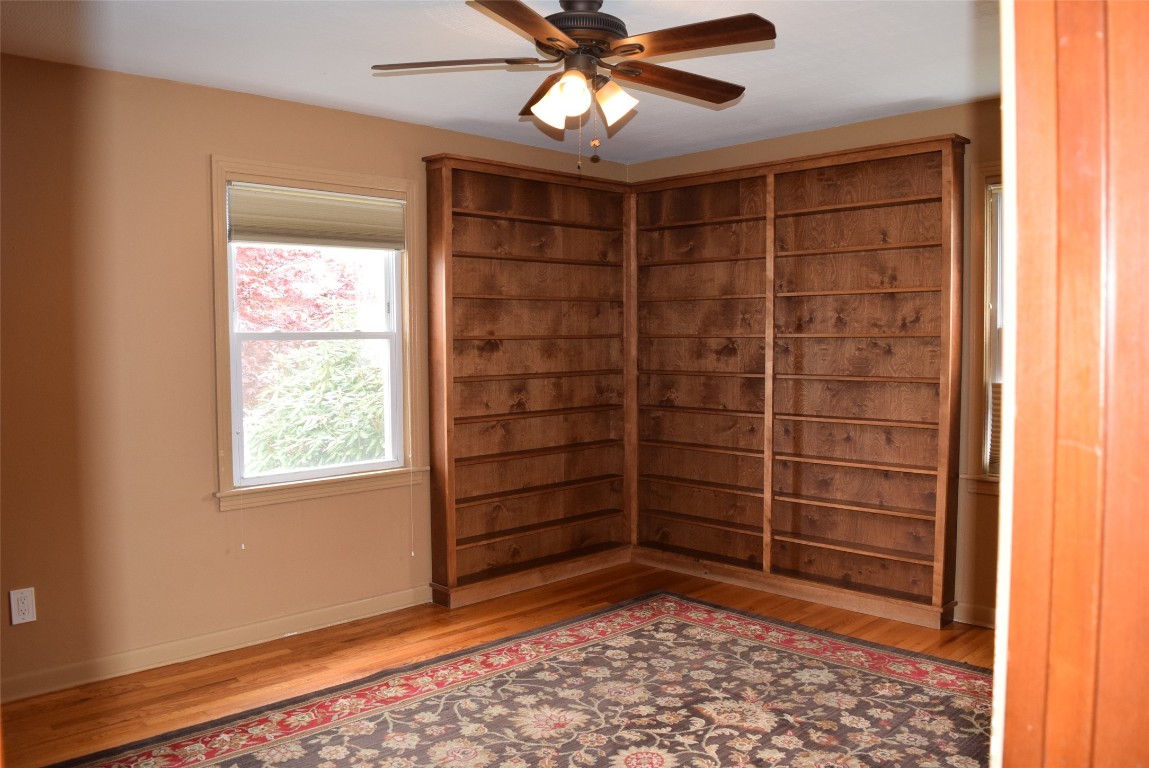 172 N Harrison Street, Johnson City, New York image 37