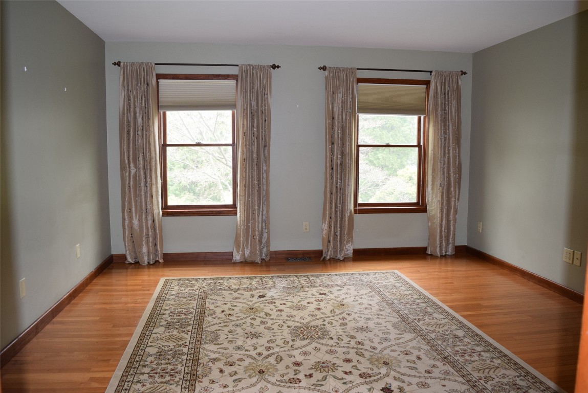 172 N Harrison Street, Johnson City, New York image 27
