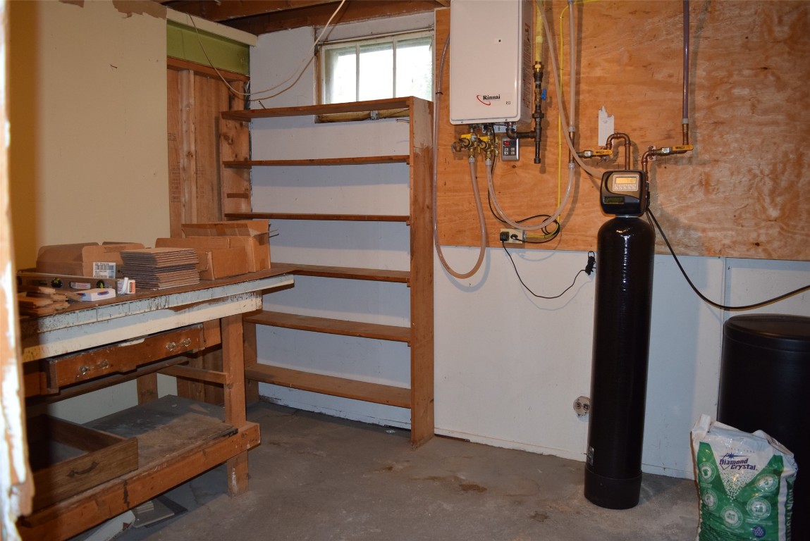172 N Harrison Street, Johnson City, New York image 45
