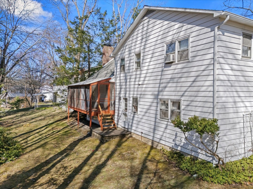2436 Rhonda Dr, Vestal, New York image 3