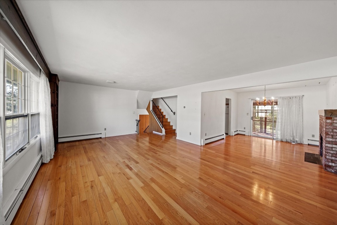 2436 Rhonda Dr, Vestal, New York image 9