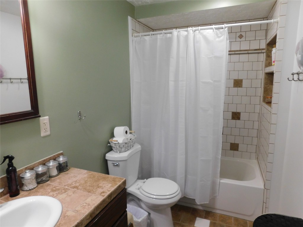 721 Evert Street, Johnson City, New York image 16