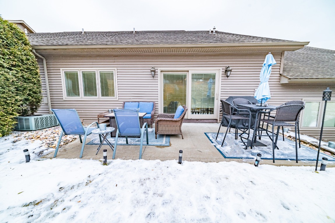 14 Eagle Drive, Endicott, New York image 4