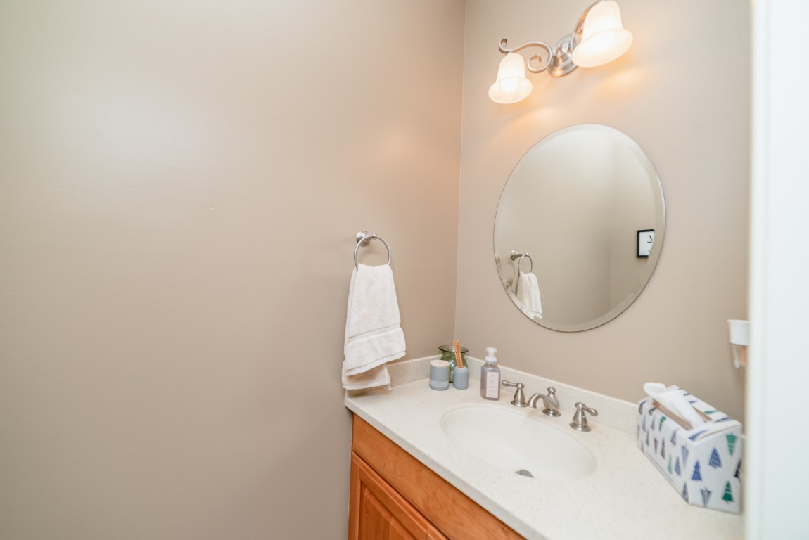 14 Eagle Drive, Endicott, New York image 16