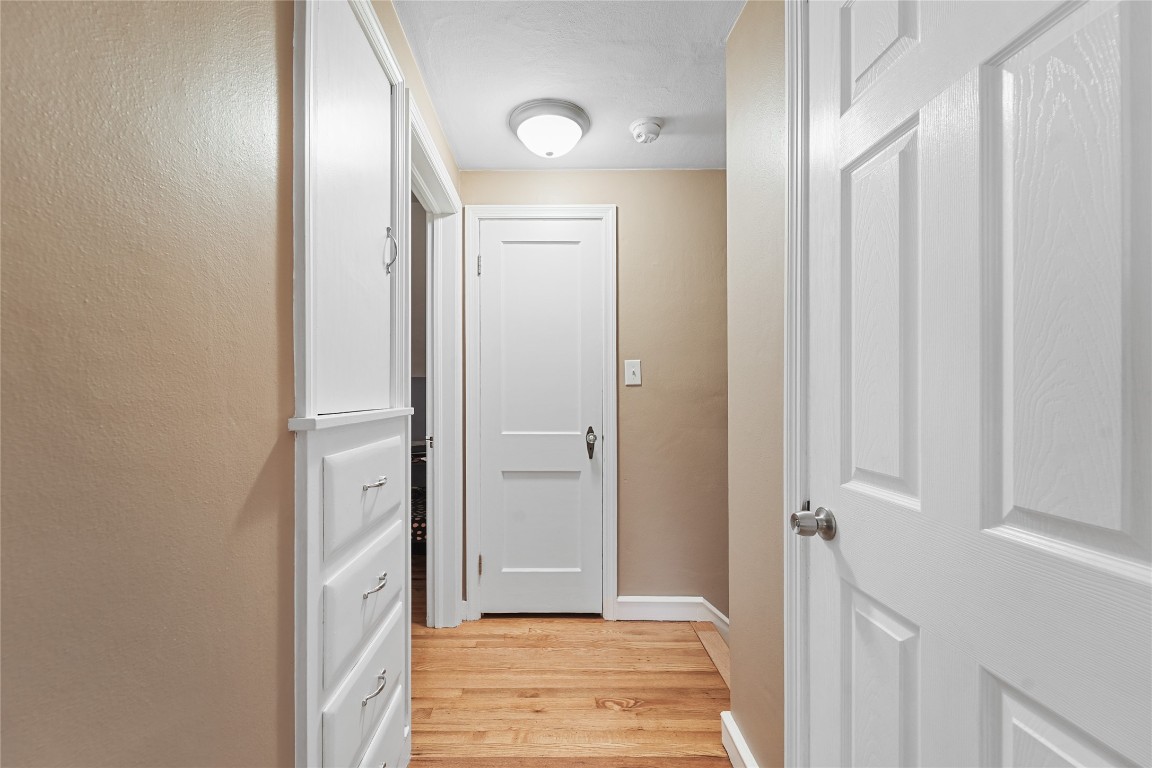 37 Albany Avenue, Johnson City, New York image 16