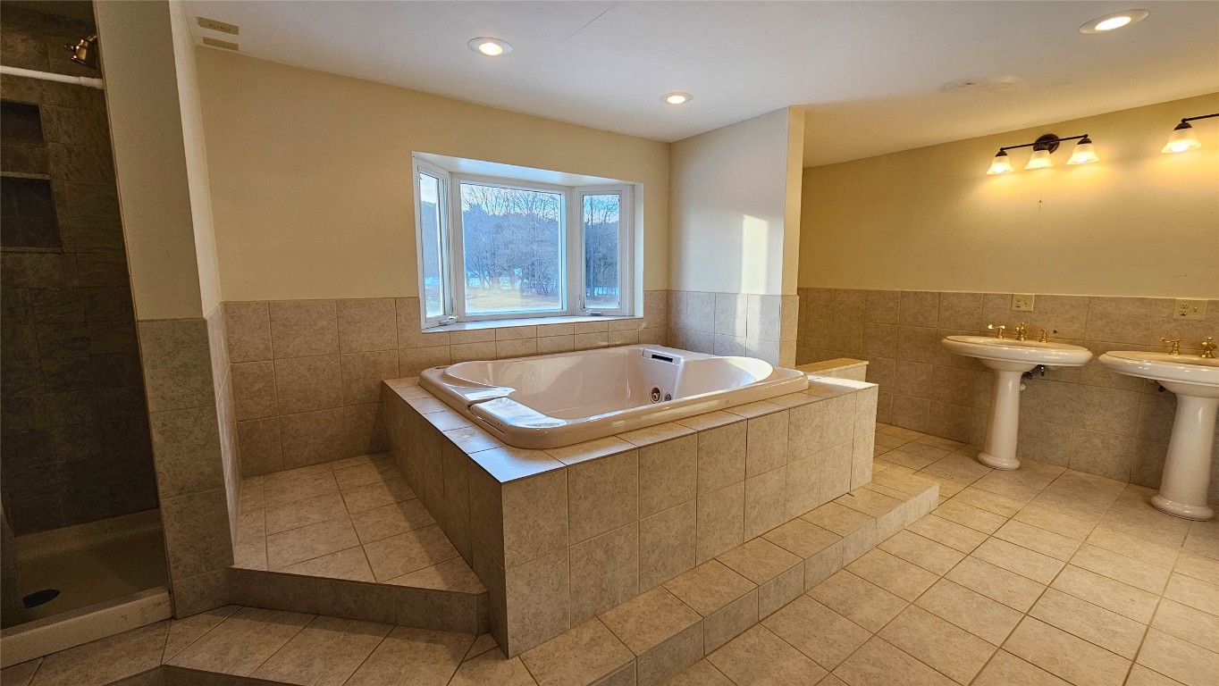12 Ellis Payne Road, Maine, New York image 4