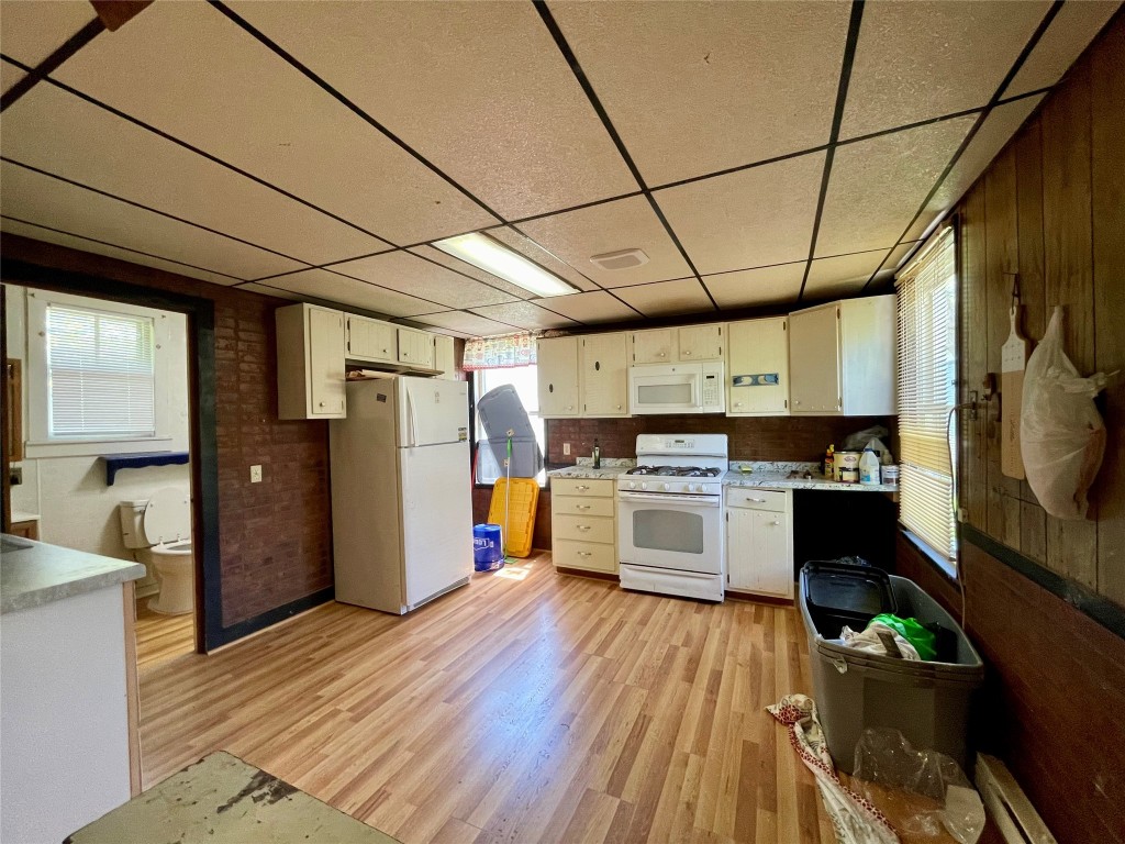 24 Pearne Street, Binghamton, New York image 10