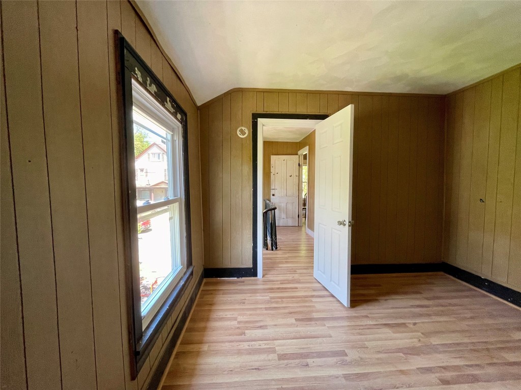 24 Pearne Street, Binghamton, New York image 33