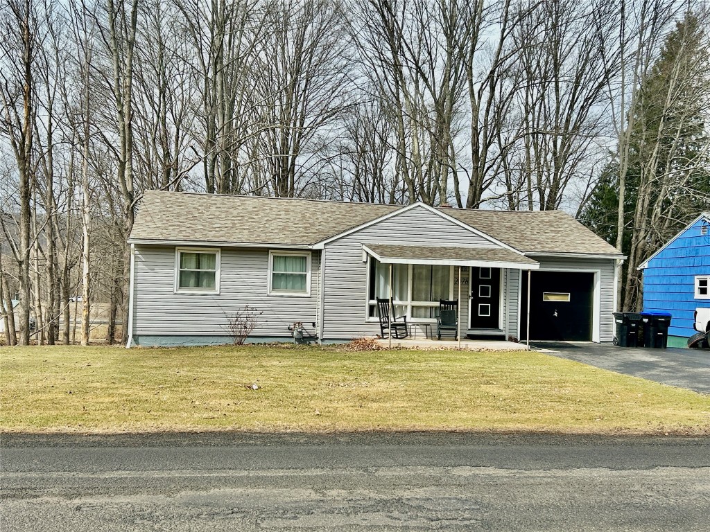 2078 Owego Road, Vestal, New York image 1