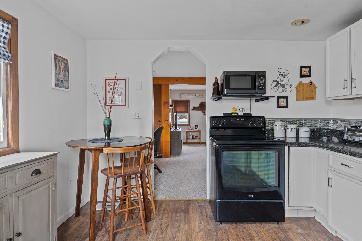 17 Saint Cyril Avenue, Binghamton, New York image 8