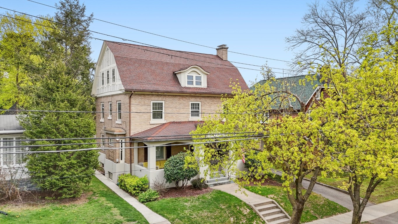 36 Beethoven Street, Binghamton, New York image 2