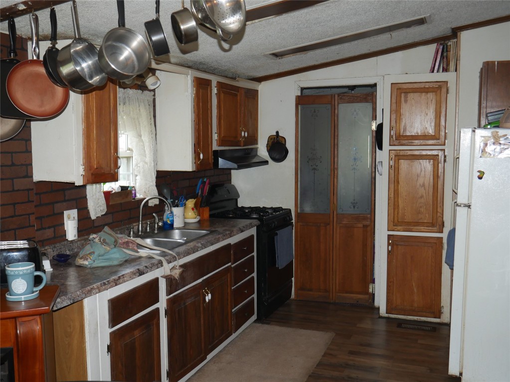 51 Paxton Lane, Candor, New York image 11