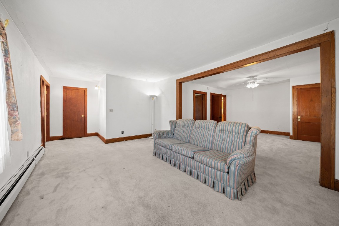 140 Melbourne Street, Vestal, New York image 6