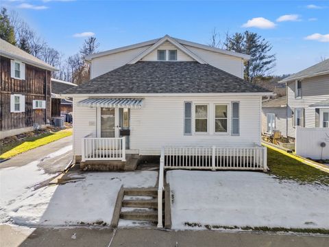 140 Melbourne Street Vestal NY 13850